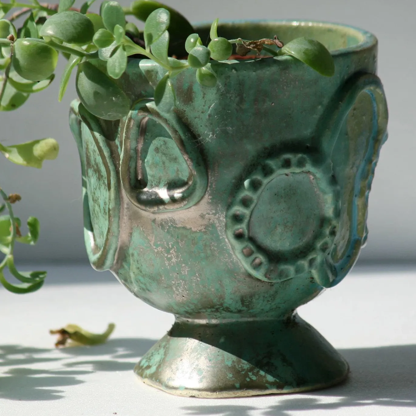 Portavaso piccolo in ceramica verde Acini