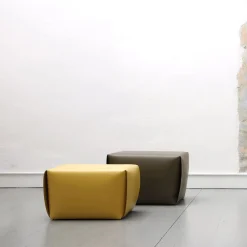 Pouf Bao giallo di Viola Tonucci
