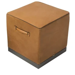 Pouf cubico Zazà in pelle marrone camel