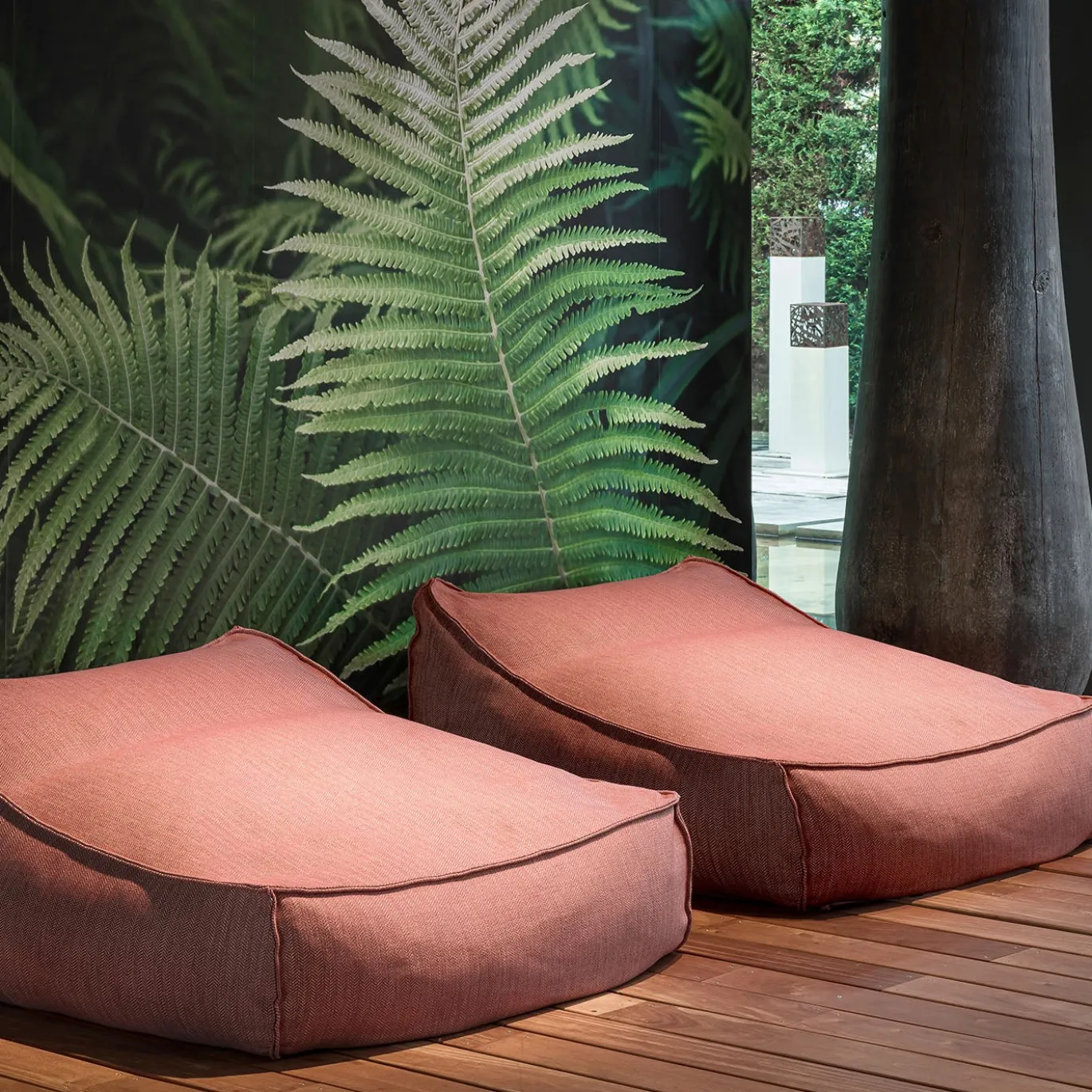 Pouf da esterno West Cay Rosa con strisce bianche