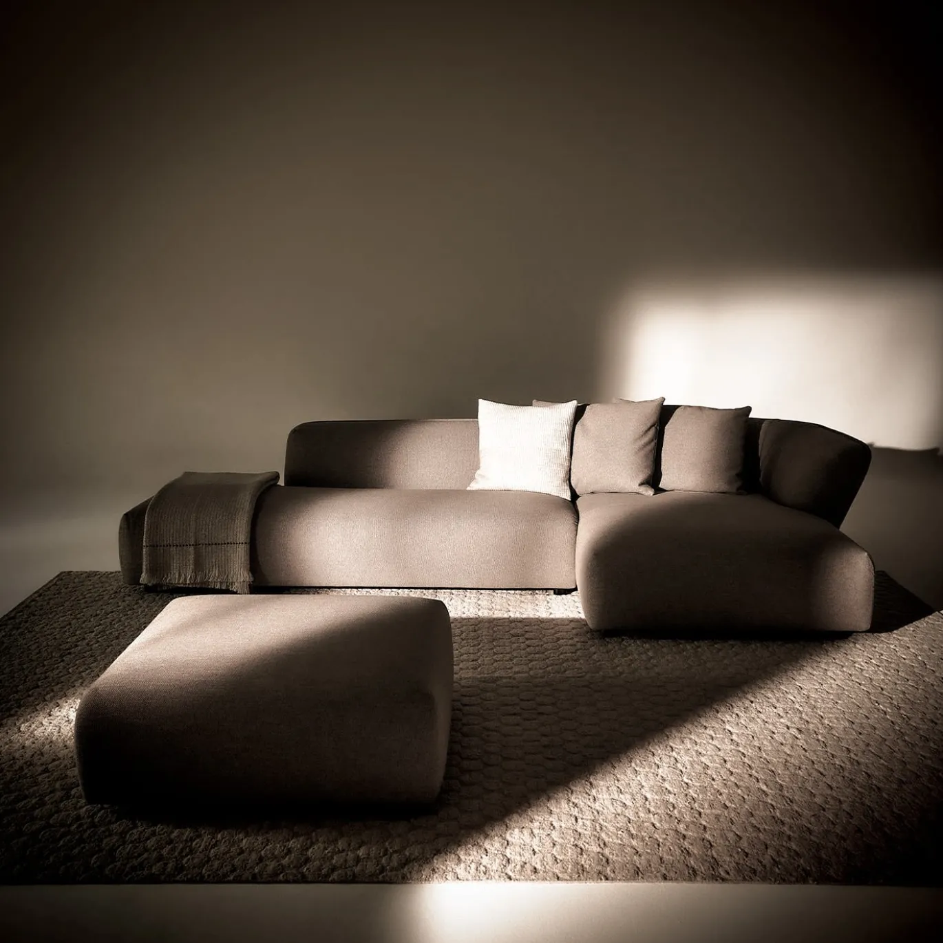 Pouf Firenze 504 grigio di Ludovica + Roberto Palomba