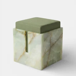 Pouf Gabi con Cuscino Verde e Base Onice