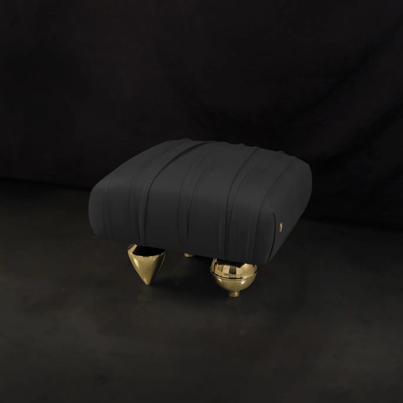 Pouf Il Pezzo 1 pelle nera