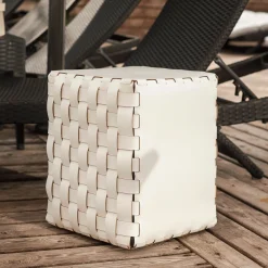 Pouf in pelle bianca imbottita Bottega #2