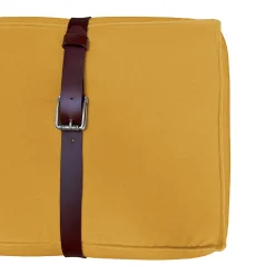 Pouf lungo Docker in velluto giallo oro