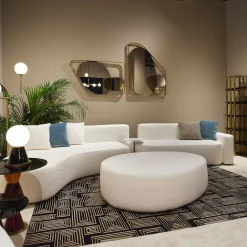 Pouf Mythos in tessuto bouclé bianco