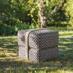 Pouf per esterni Docker in tessuto bublè chenille blu