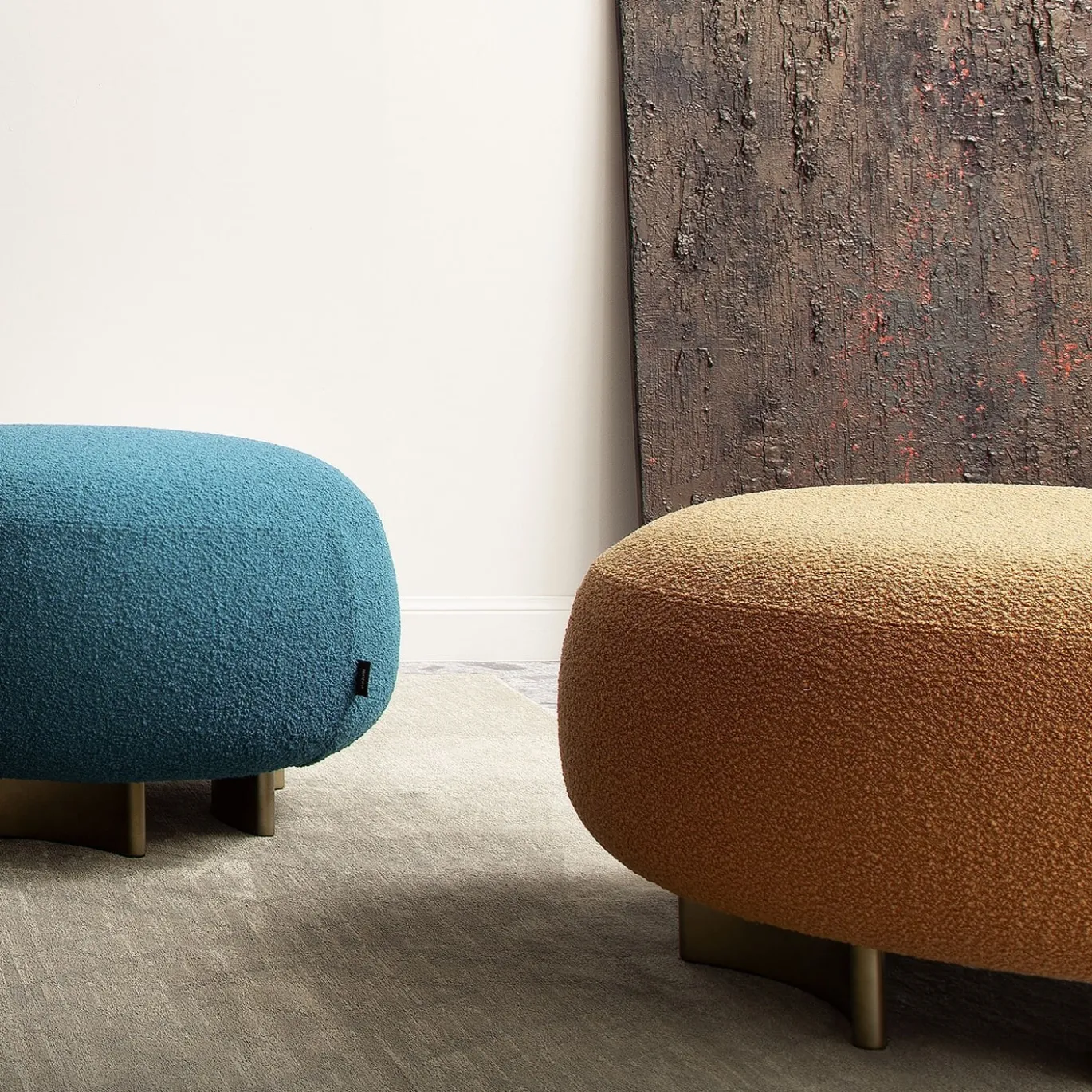 Pouf Punto e Virgola color caramello