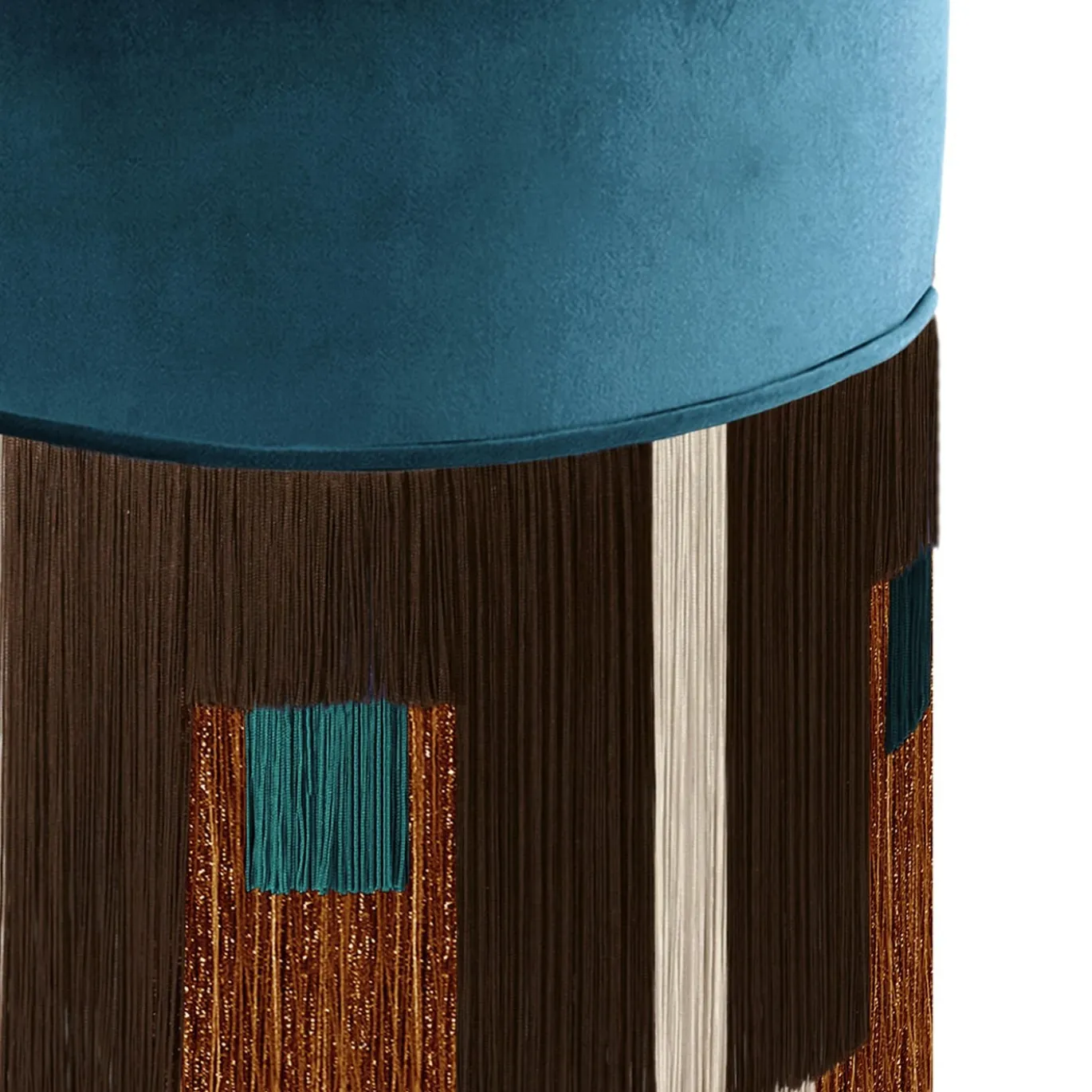 Pouf Treasure in velluto blu con frange marroni di Lorenza Bozzoli