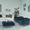 Pouf Zeno Eco In Velluto Blu Scuro Di Brian Sironi