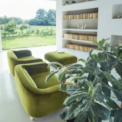Pouf Zeno Eco In Velluto Verde Oliva Di Brian Sironi
