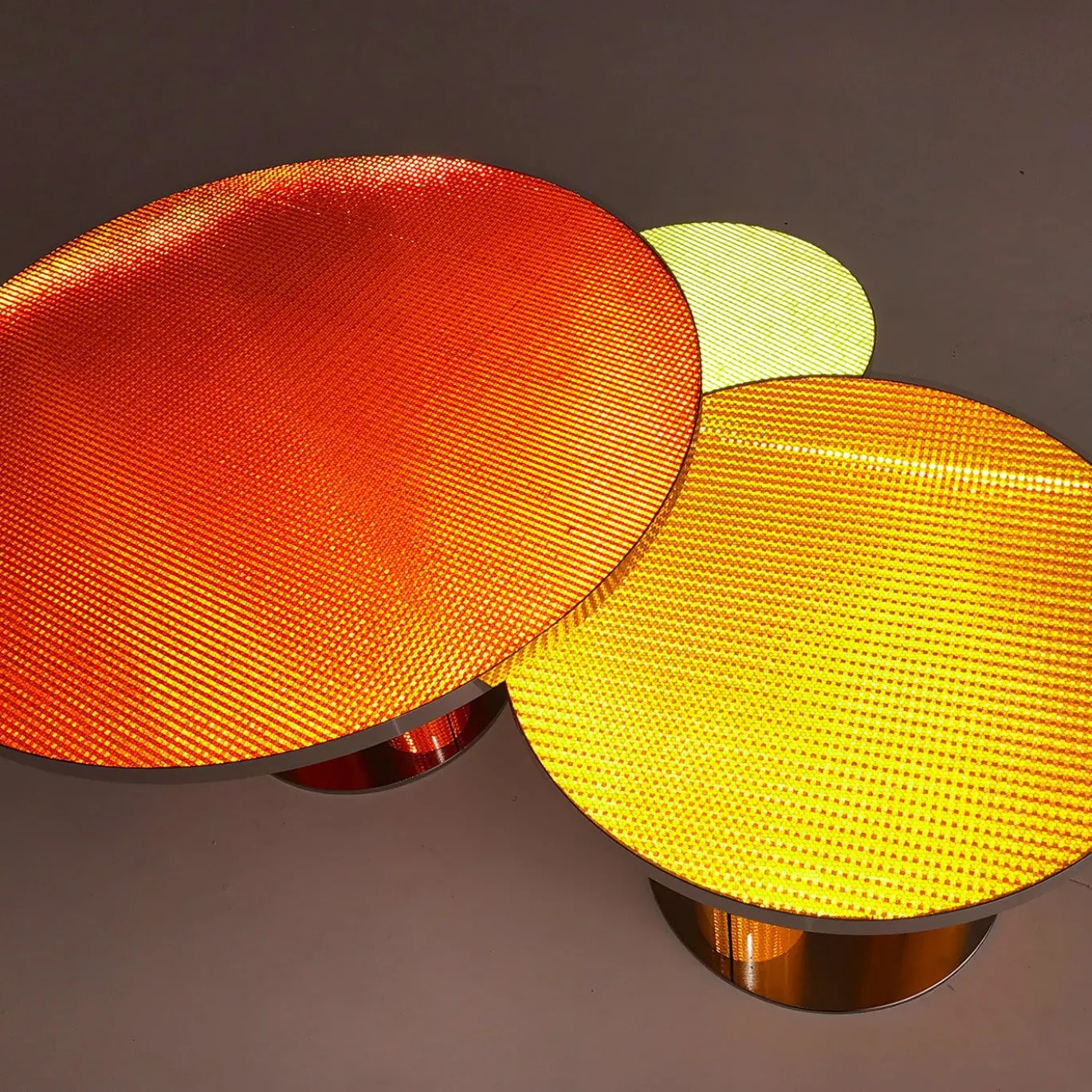 Reflective Collection - Tavolino rotondo rosso