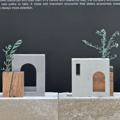 Ruderi 03 Scultura in Legno d'Ulivo e Pietra Leccese