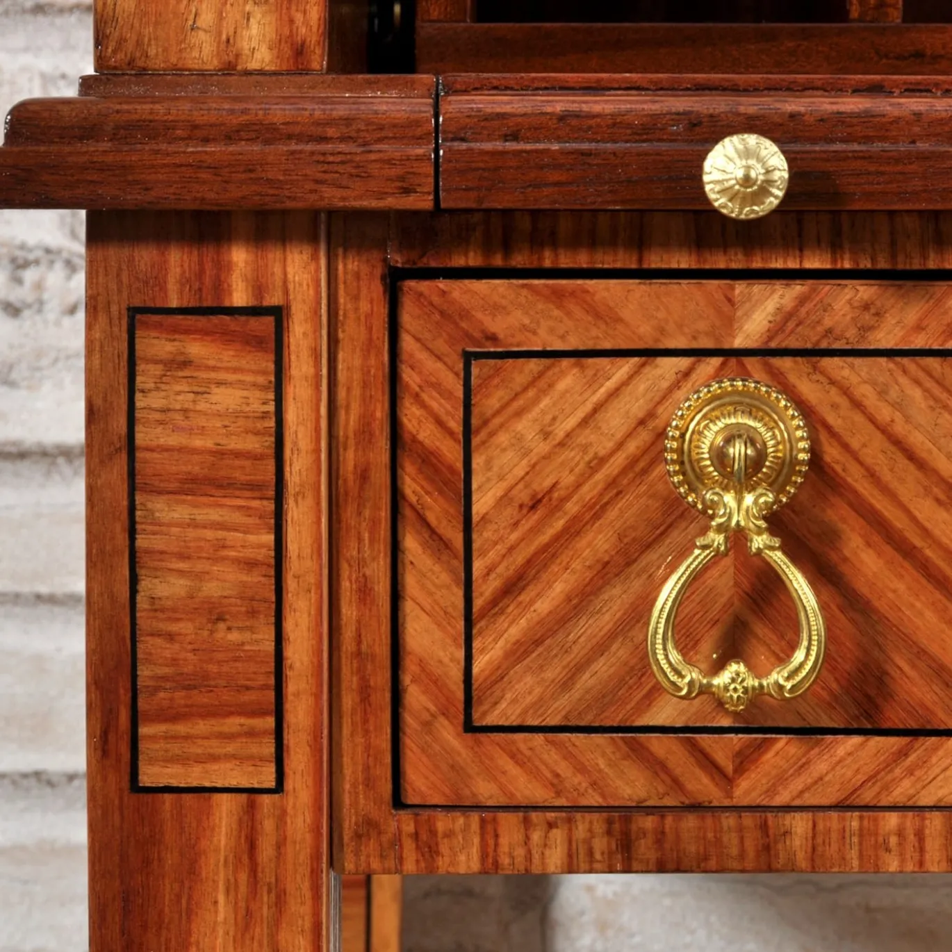 Scrittoio Cilindrico a Rullo in Legno