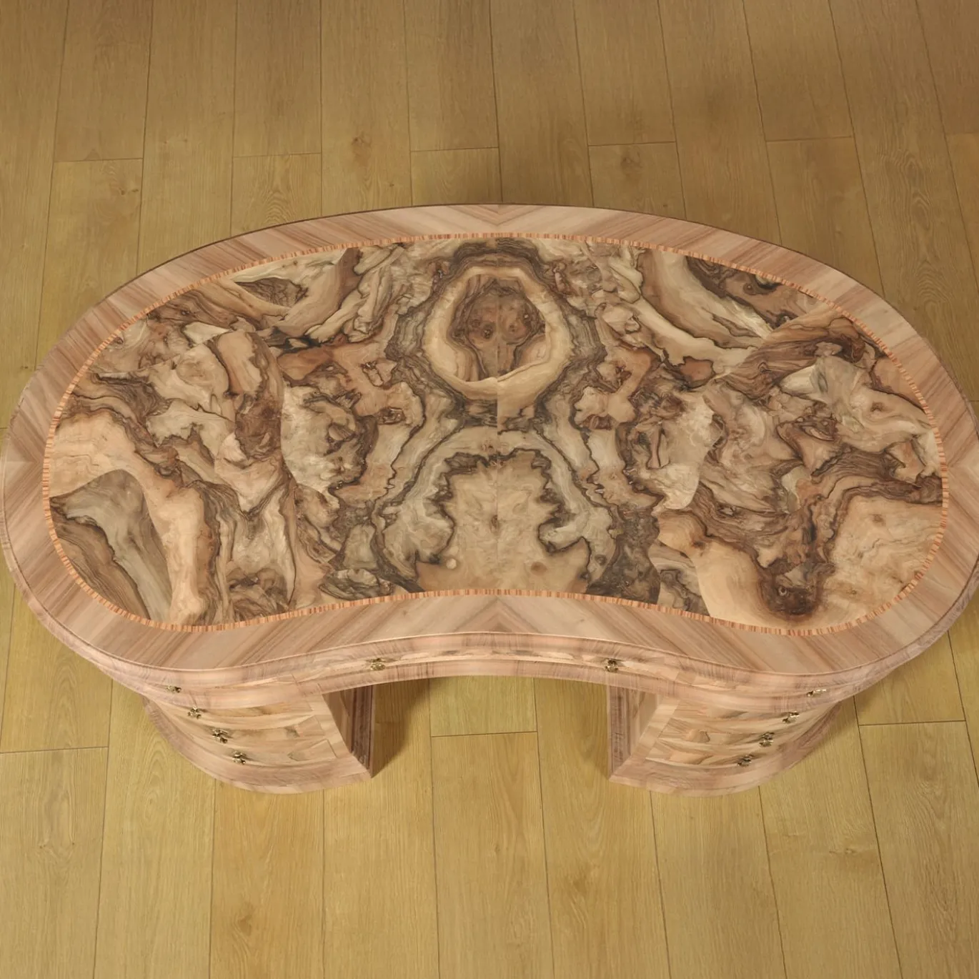 Scrivania a Forma di Fagiolo In Stile Veneziano