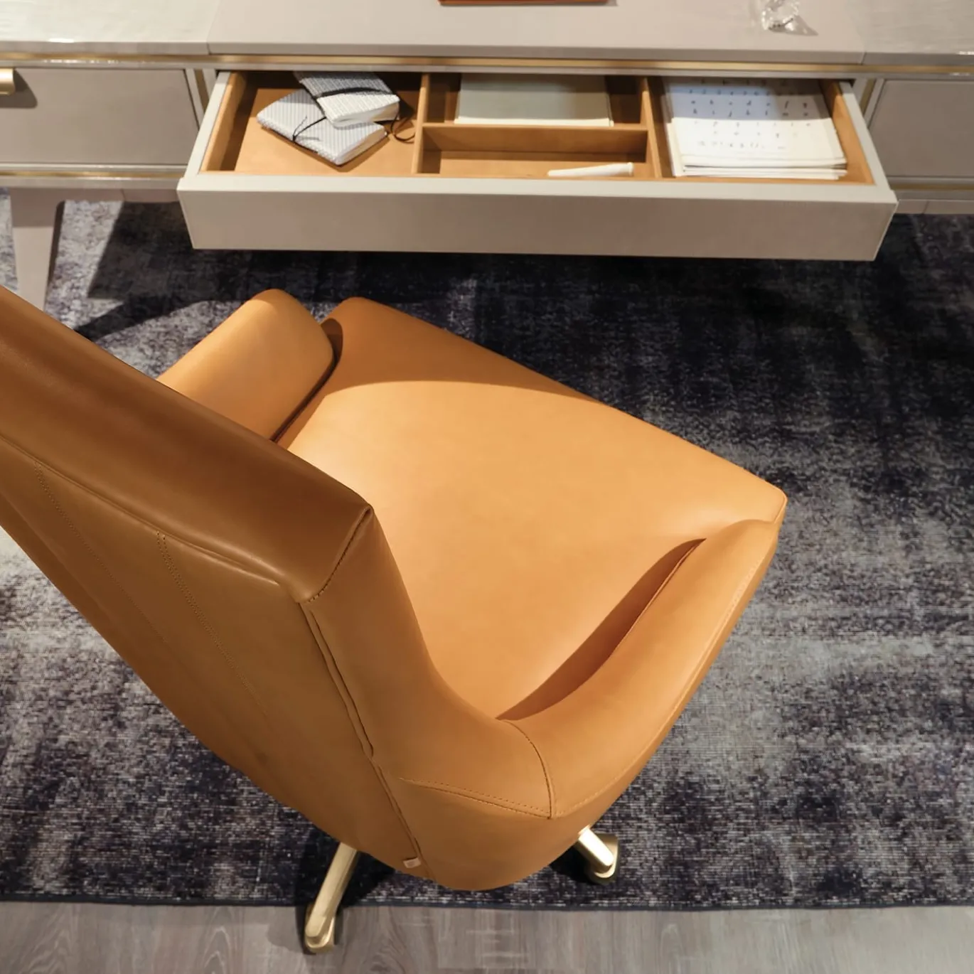 Scrivania Hanami Urban Chic in Legno Champagne Perlato