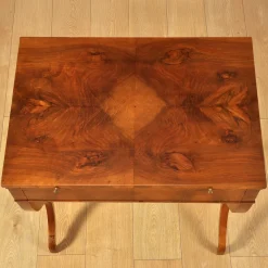 Scrivania In Stile Impero in Legno