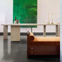 Scrivania in travertino satinato DsignincMilano x FiammettaV Home Collection