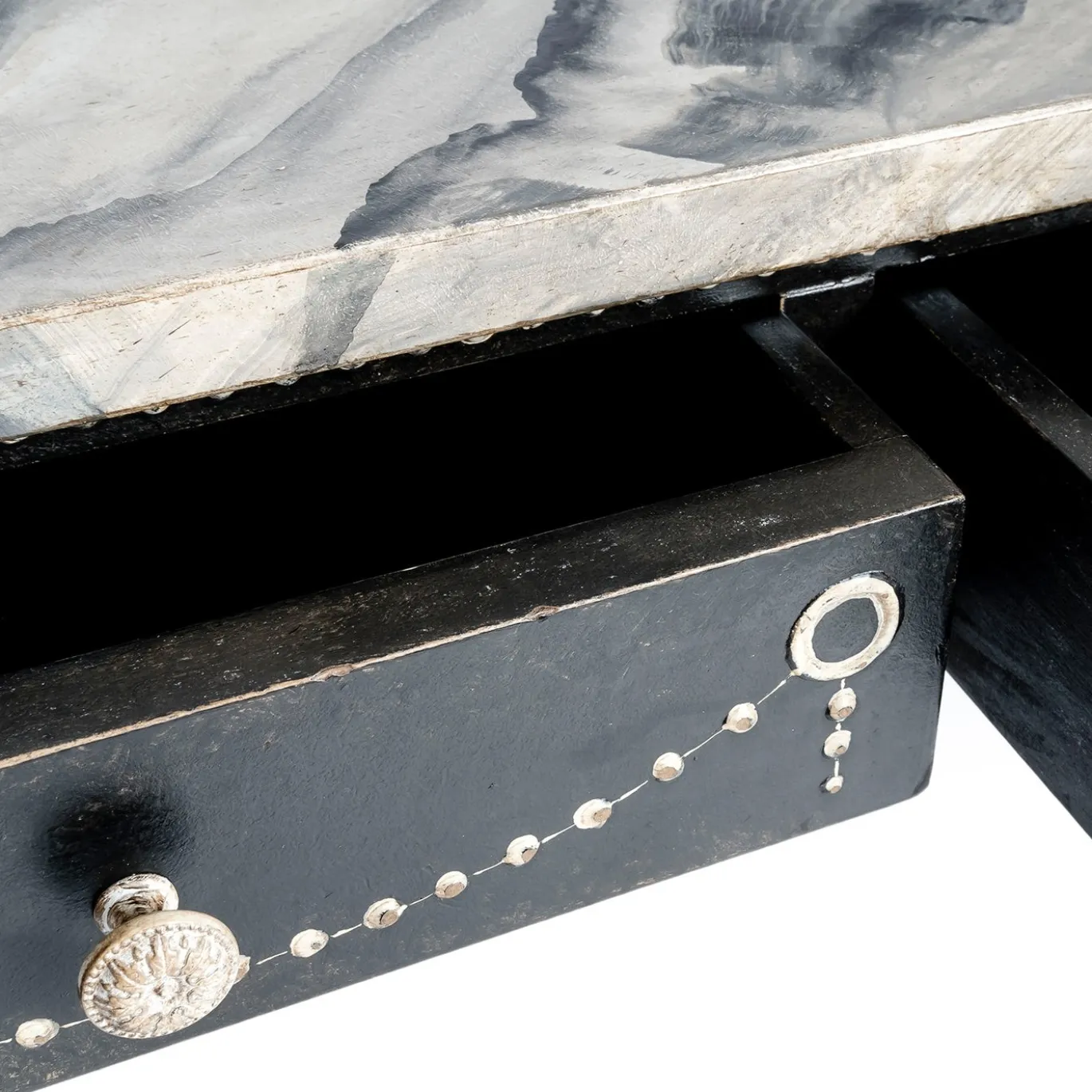 Scrivania Provenza con struttura in legno nero e piano effetto marmo