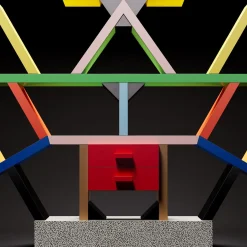 Scultura Carlton Miniatura Memphis in Legno di Ettore Sottsass