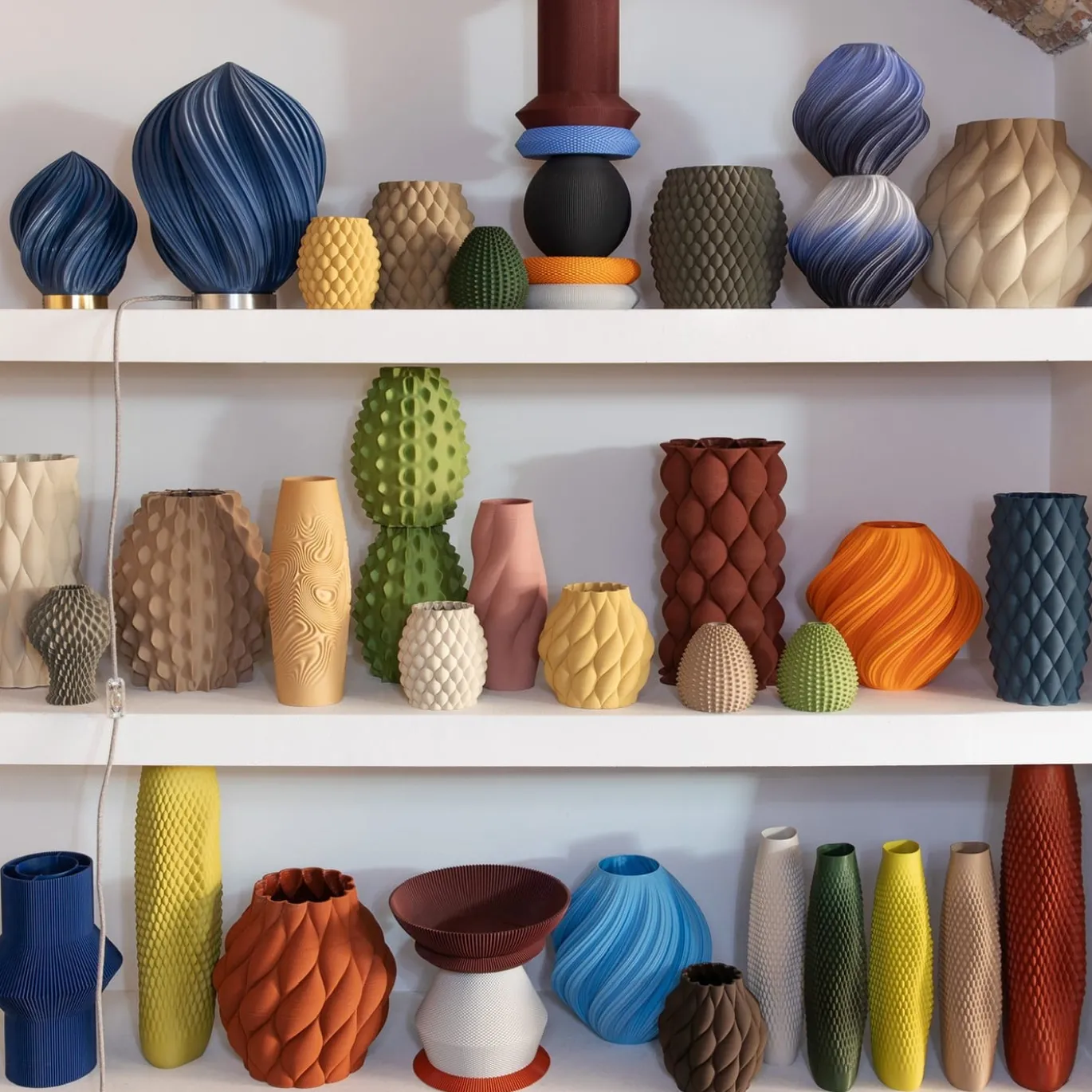 Scultura Decorativa Totem Cup 03
