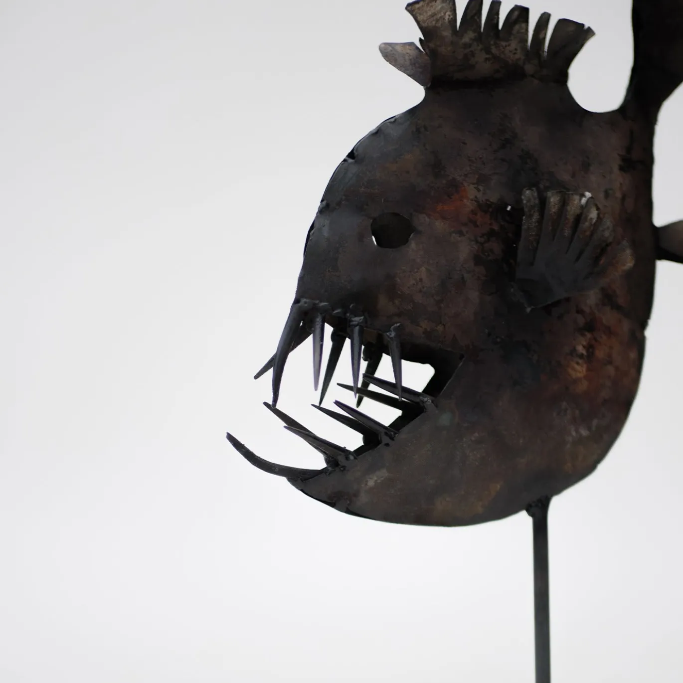 Scultura di piranha