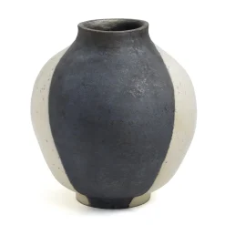 SCULTURA D'OMBRA Vaso n. 1