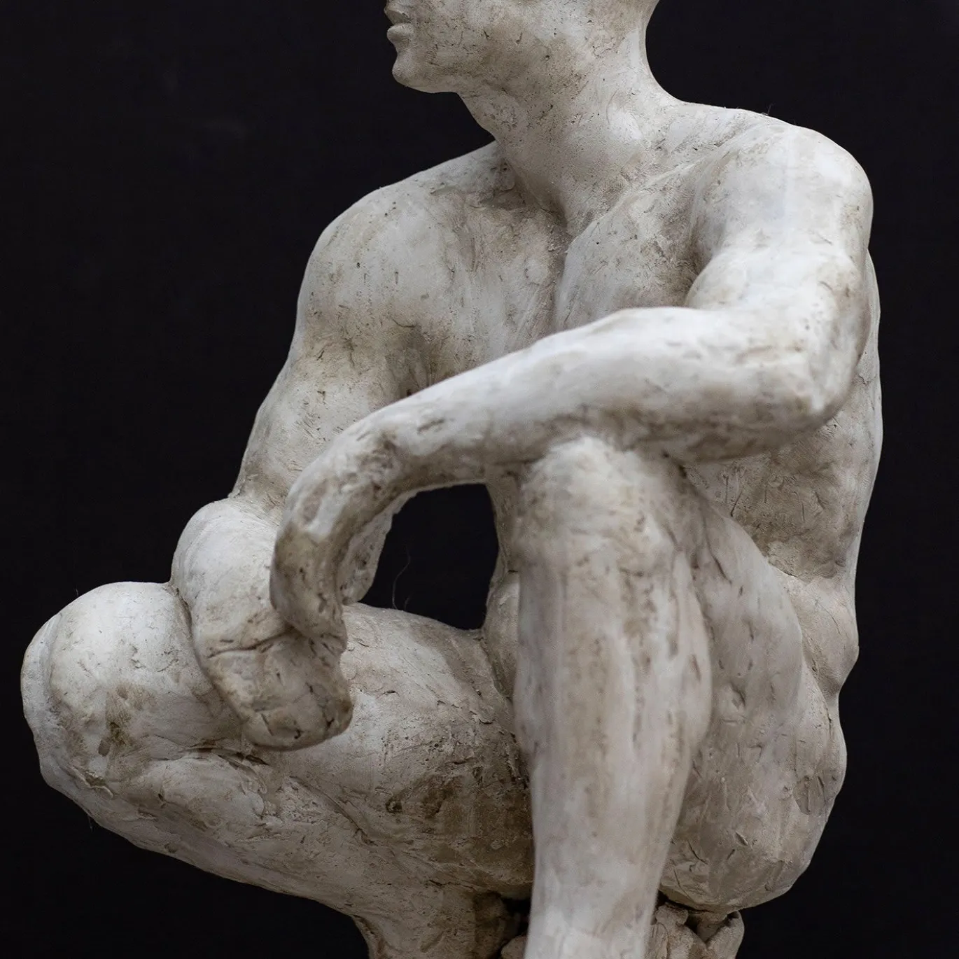 Scultura Il Pugile Ferito in Gesso Bianco