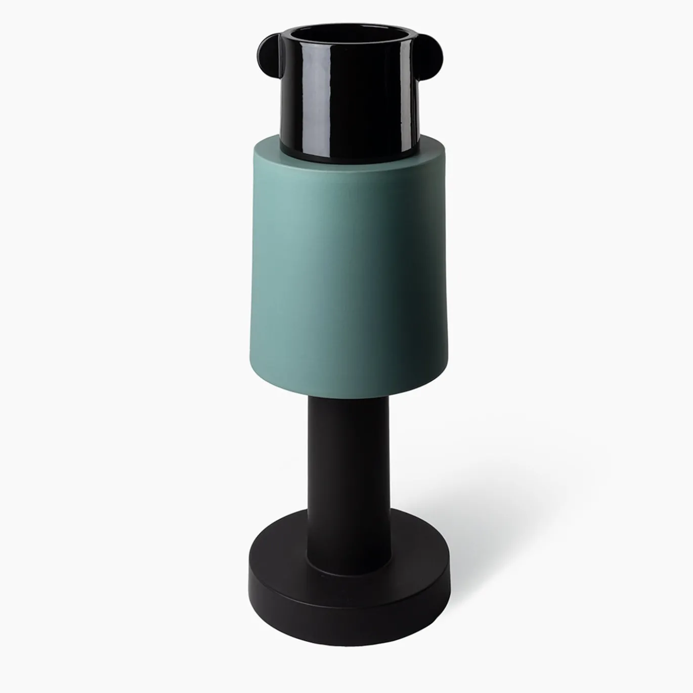Scultura in ceramica Totem Nera e Verde Salvia di Nathalie Du Pasquier