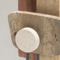 Scultura in marmo Tabou 1