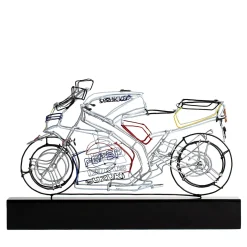 Scultura Moto da corsa in filo metallico