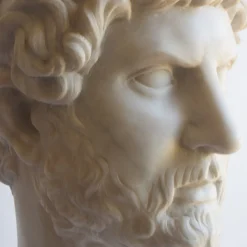 Scultura testa di Adriano Imperatore in marmo bianco di Carrara