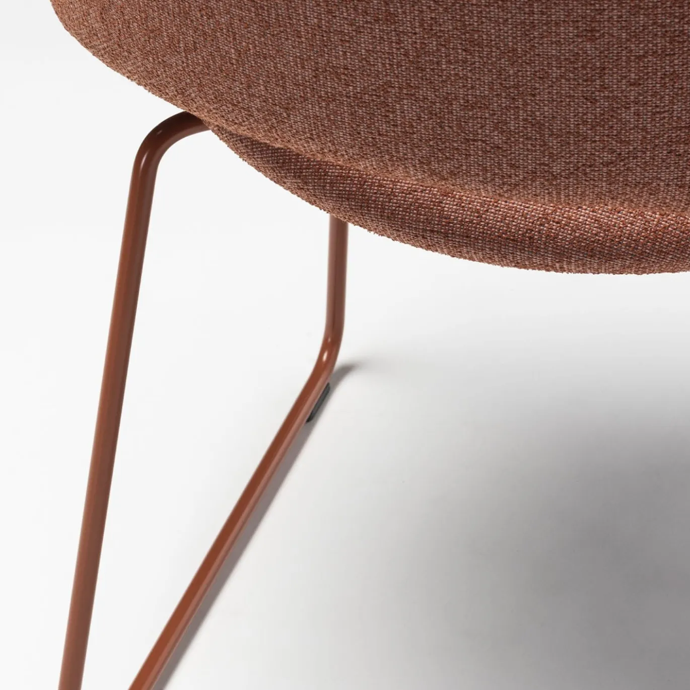 Sedia Bel Sl terracotta di Pablo Regano