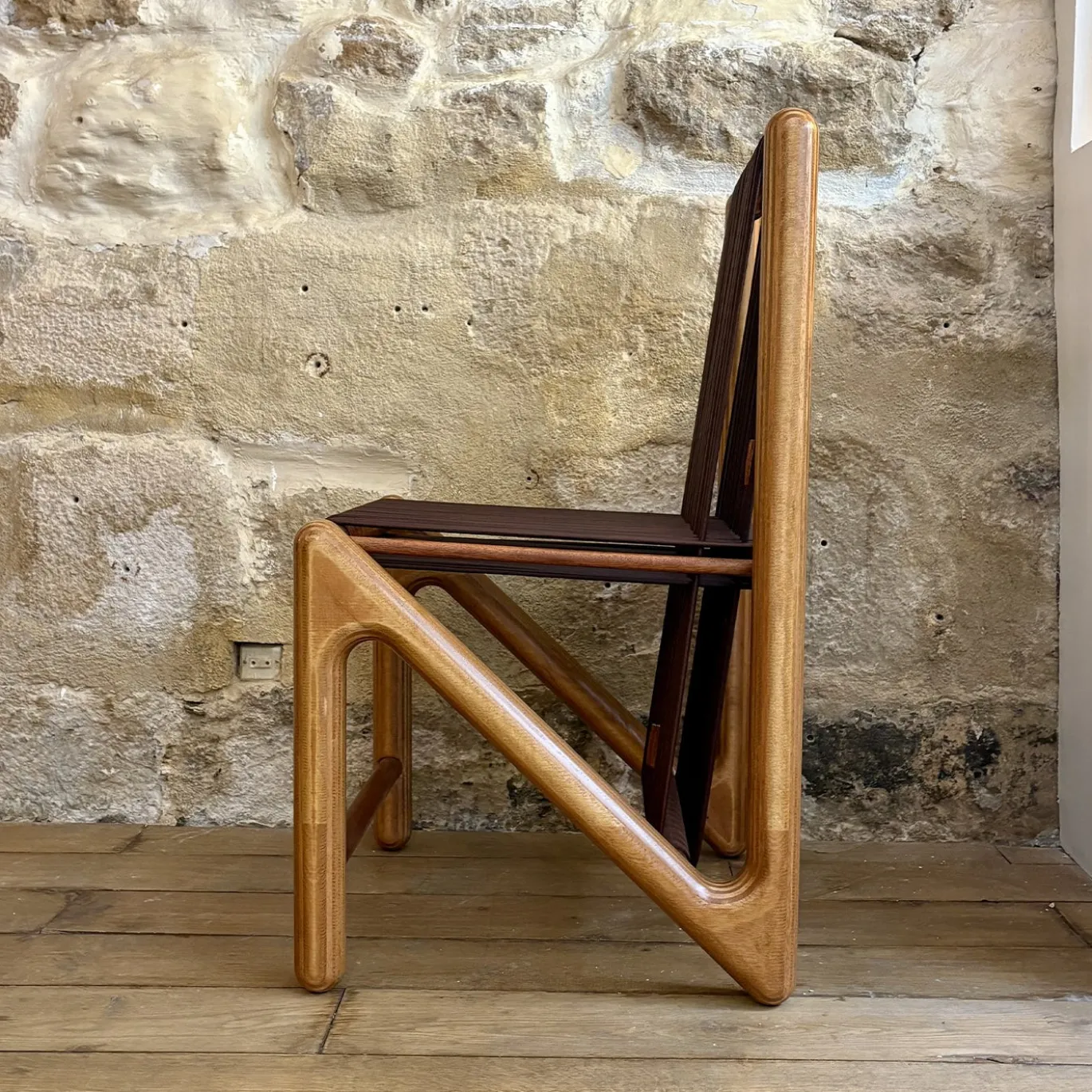 Sedia da pranzo in legno multistrato e cuoio marrone