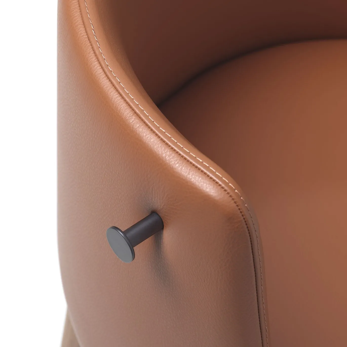 Sedia da ufficio girevole Pergy in pelle marrone