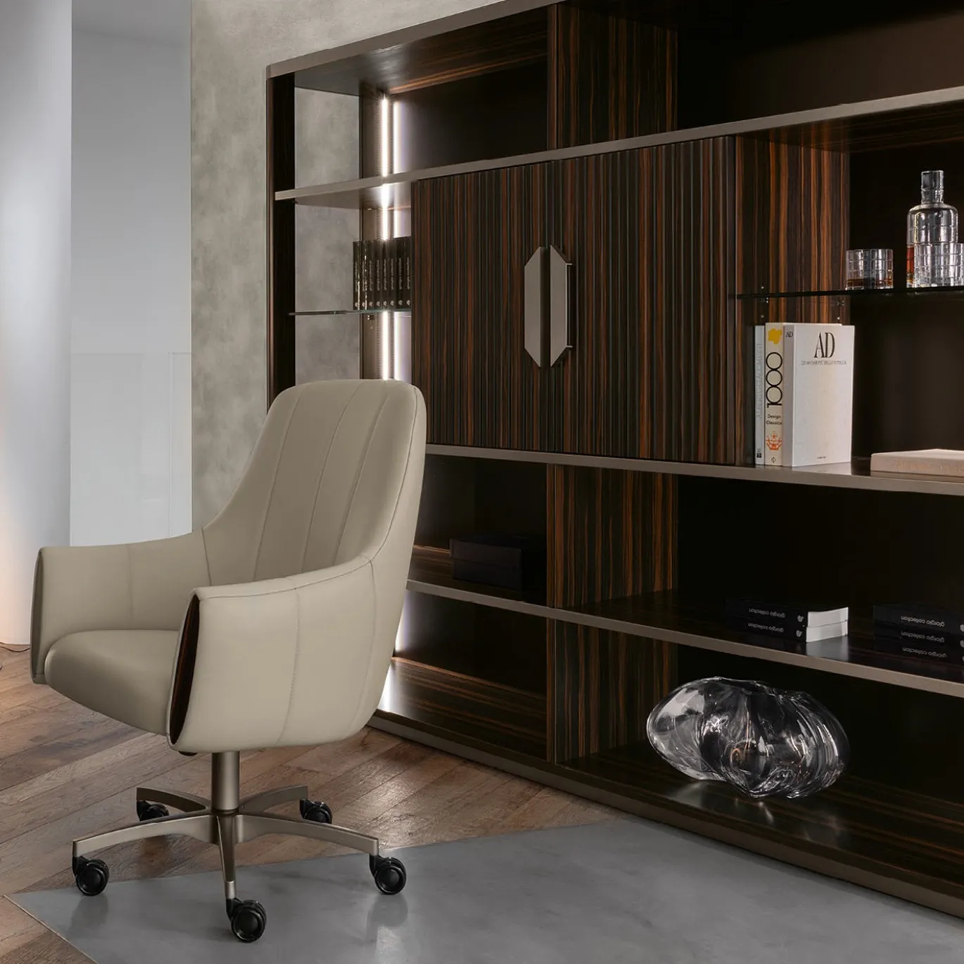 Sedia da Ufficio Presidenziale Luxor in Pelle Beige