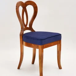 Sedia Eclectica Clara-Luise in finitura noce