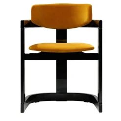 Sedia Essa in velluto giallo e legno nero lucido con intarsi in corno