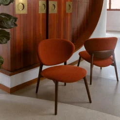 Sedia Fleuron 203 in frassino laccato marrone di Constance Guisset