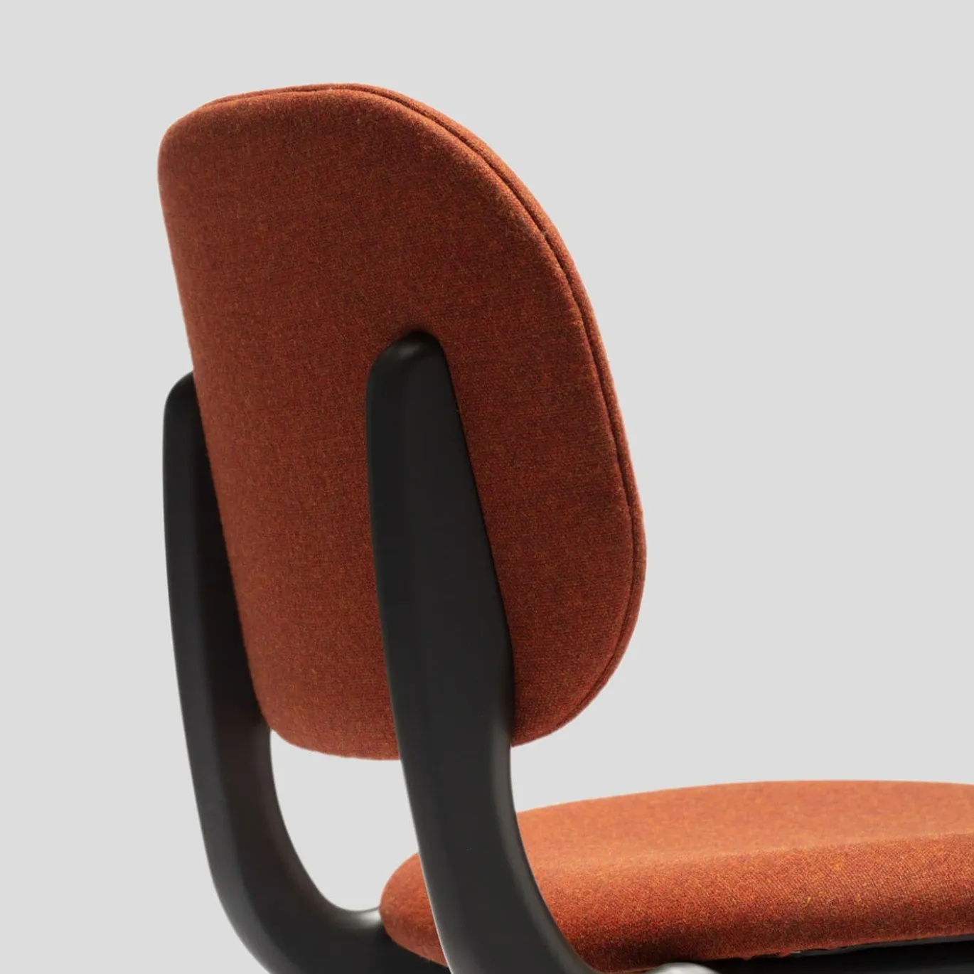 Sedia Gina Red di Balutto Associati