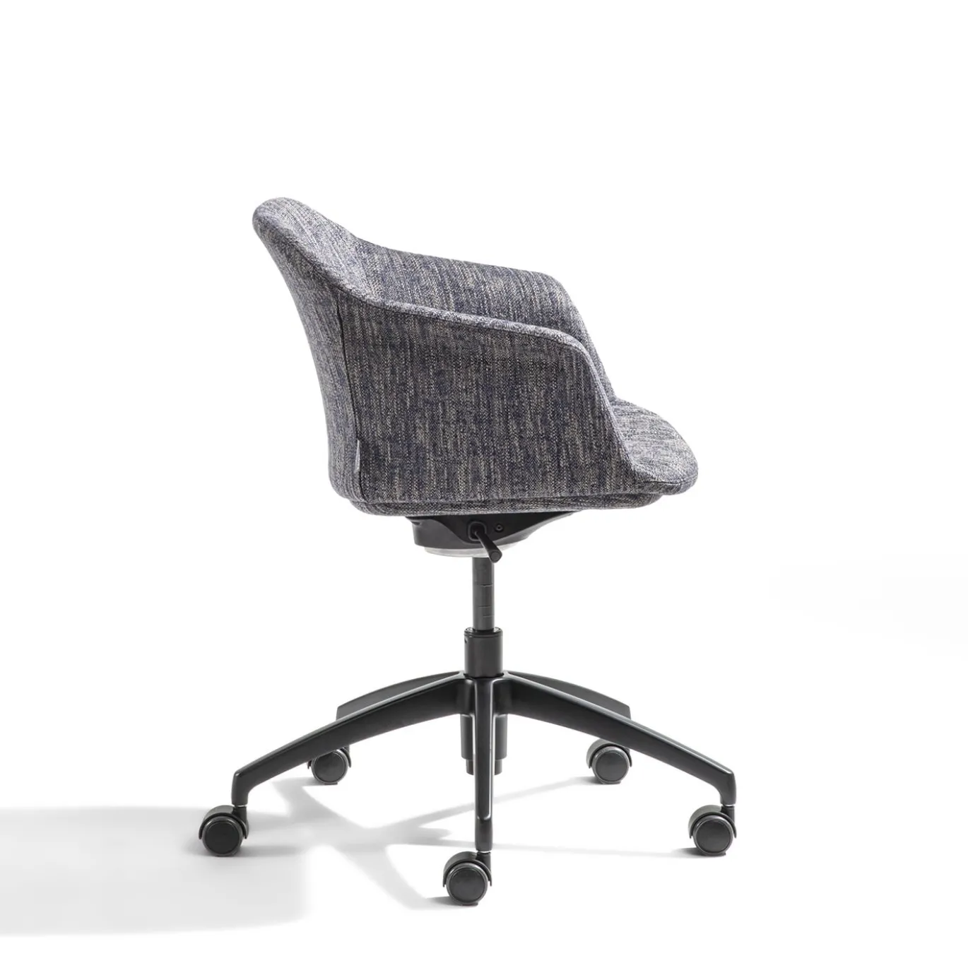 Sedia Girevole Eva in Tessuto Blu Calvino