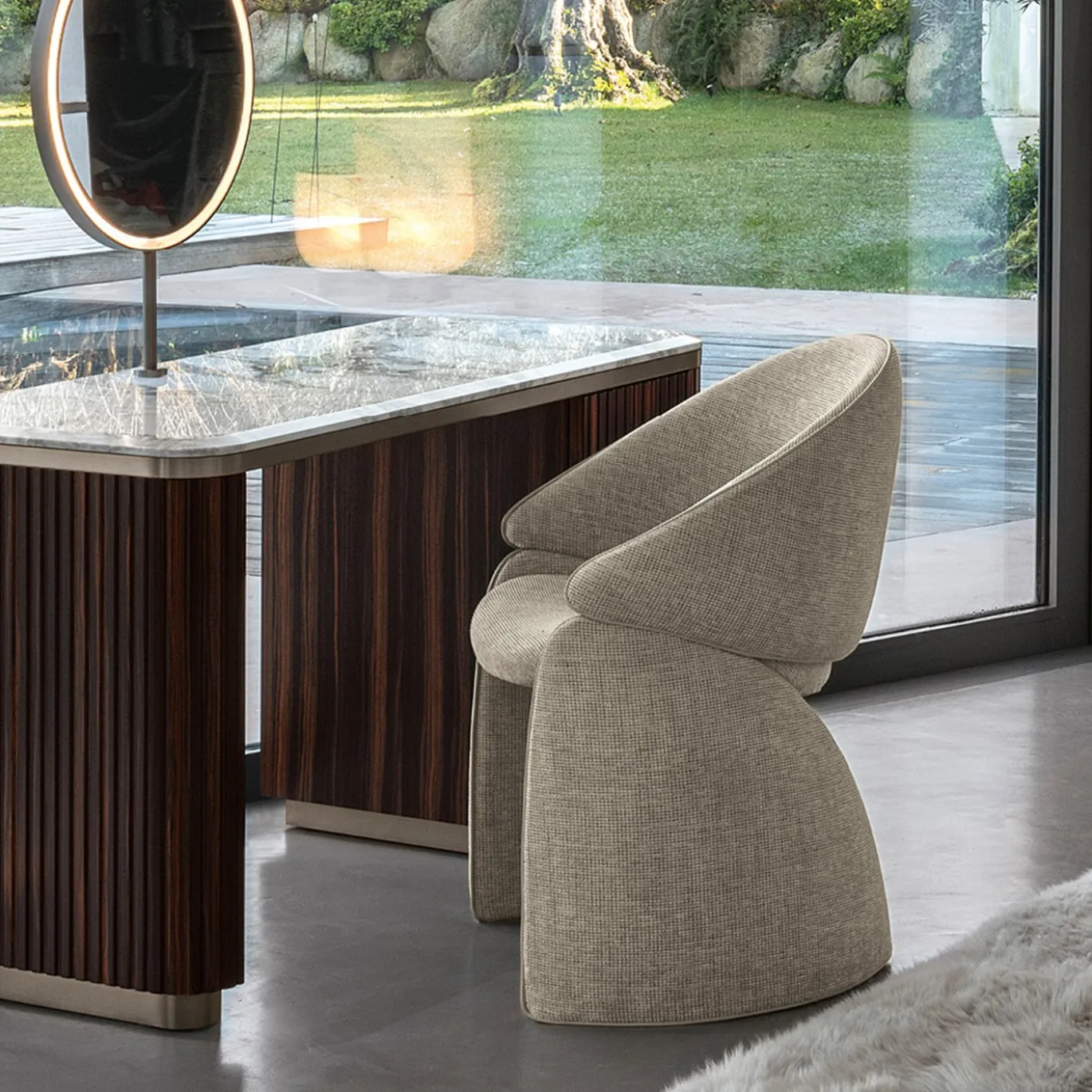 Sedia imbottita Luxor grigia