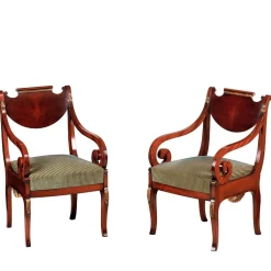 Sedia in mogano stile impero russo con braccioli