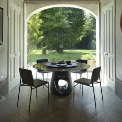 Sedia in pelle nera Tout Le Jour di Marc Thorpe