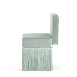 Sedia in velluto verde menta chiaro quadrata con frange