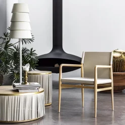 Sedia Ledermann di Tom Kelley