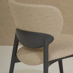 Sedia lounge Fleuron 203 antracite e beige di Constance Guisset