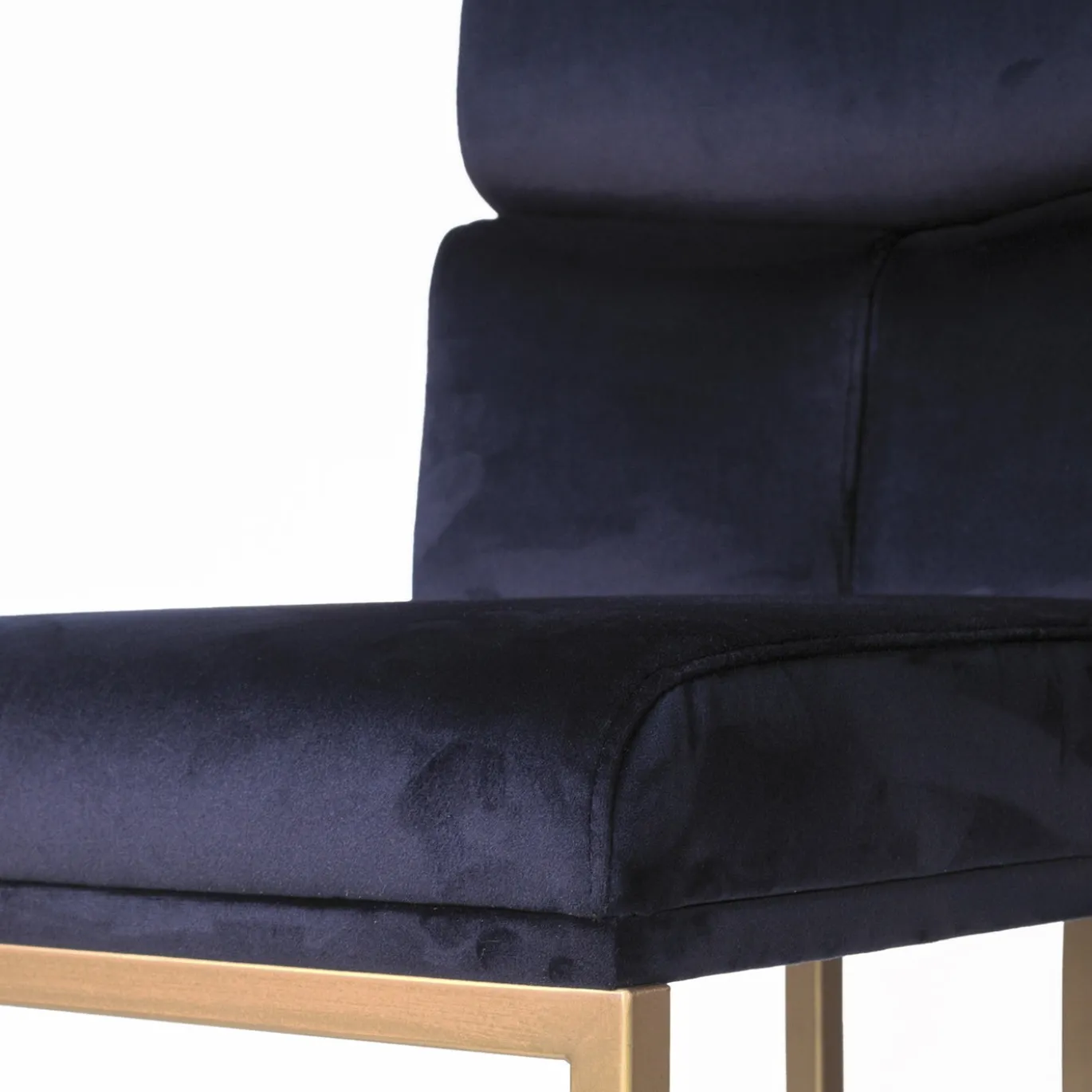 Sedia Magnetika in velluto blu con gambe dorate
