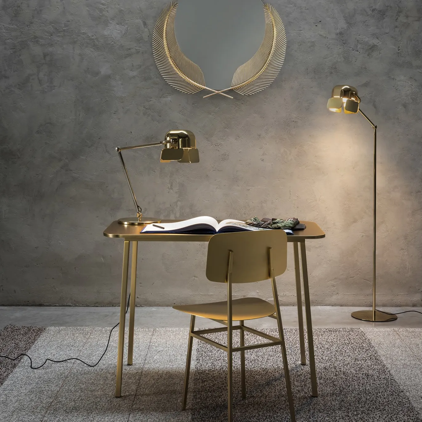 Sedia Miami Oro Satinato Di Nika Zupanc