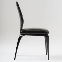 Sedia nera Pontecorvo